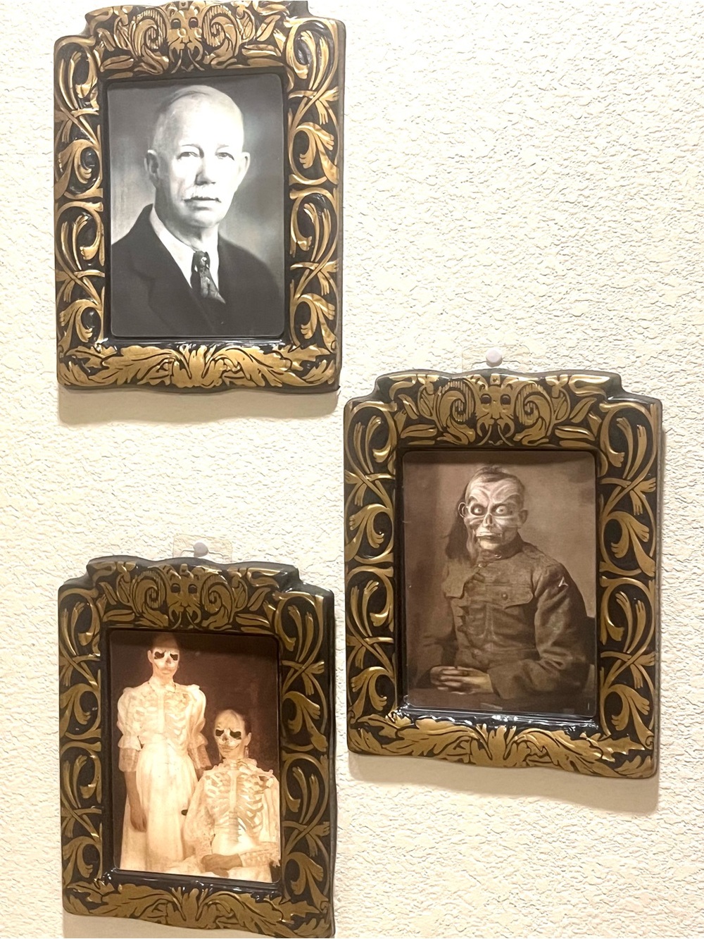 Ornate Gold and Black Decorative Photo Frame Set - Home Accents